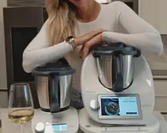 Step <p>●Servir caliente</p> illustration